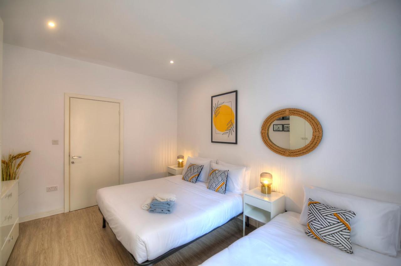 Spacious 4 Bedrooms With Sea View Balcony Goslm-3 Sliema Buitenkant foto